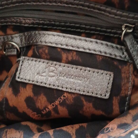 B. MAKOWSKY  - Picture 5 of 6